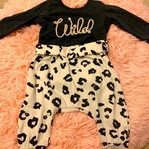 2 piece Jessica Simpson outfit